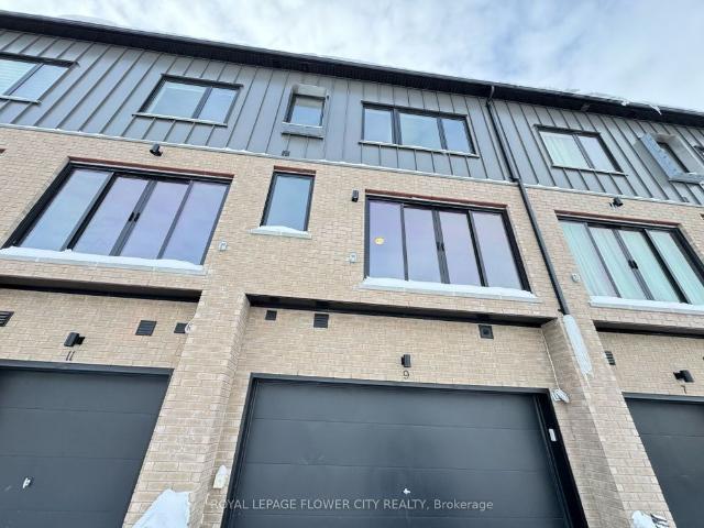 For Lease 9 Rainwater Lane, Barrie, Ontario