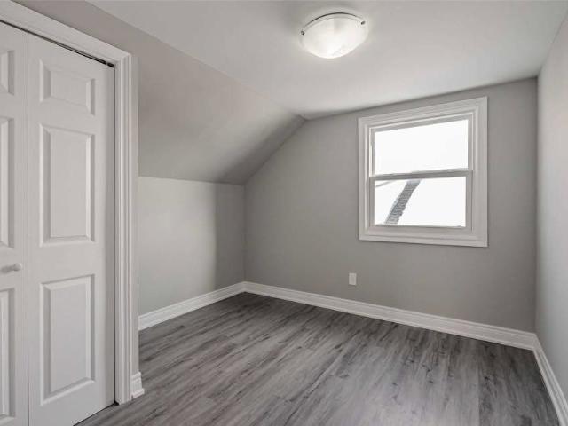 For Lease 9 Rykert Street Unit# Upper Floor, St. Catharines, Ontario