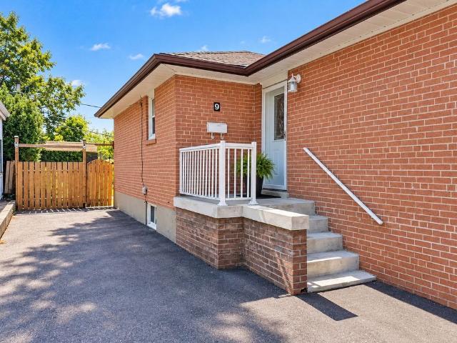 For Lease 9 Stanwell Drive, Toronto, Ontario