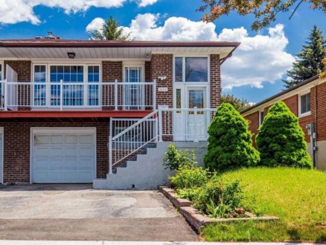 For Lease Main 983 Old Cummer Avenue, Toronto, Ontario