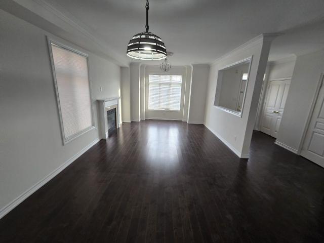 For Lease UPPER 5323 Tenth Line W Street, Mississauga, Ontario