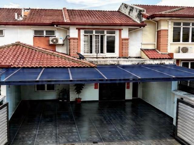 For Sale 4 Bedroom 2Storey Terrace House in Selangor Seri Kembangan
