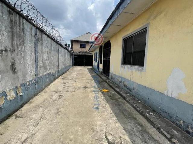 For sale: 4 bedroom Bungalow Ada George Port Harcourt Rivers PID: 6PCNQS | Private Property Nigeria