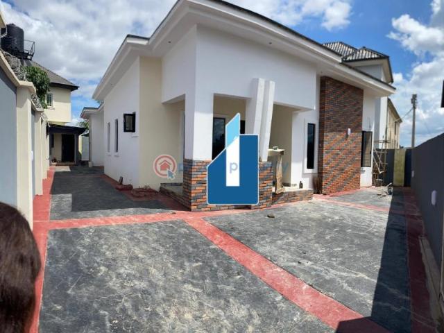 For sale: 4 bedroom Bungalow Beside Talitha Secondary School Asaba Delta PID: 0PCCBJ | Private Property Nigeria