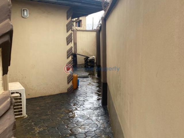 For sale: 4 bedroom Detached Bungalow Igando Ikotun/Igando Lagos PID: 7PCRCB | Private Property Nigeria