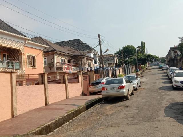 For sale: 4 bedroom Detached Duplex Okota Isolo Lagos PID: 7PBFHD | Private Property Nigeria