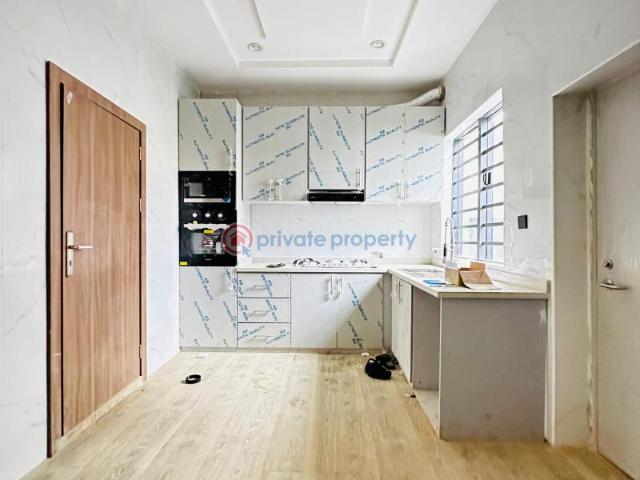 For sale: 4 bedroom Duplex Omole Phase 2 Ojodu Lagos PID: 8PBWDF | Private Property Nigeria