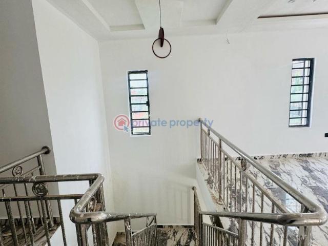 For sale: 4 bedroom Duplex Kolapo Ishola Gra, Akobo Ibadan Oyo PID: 2PCMJN | Private Property Nigeria