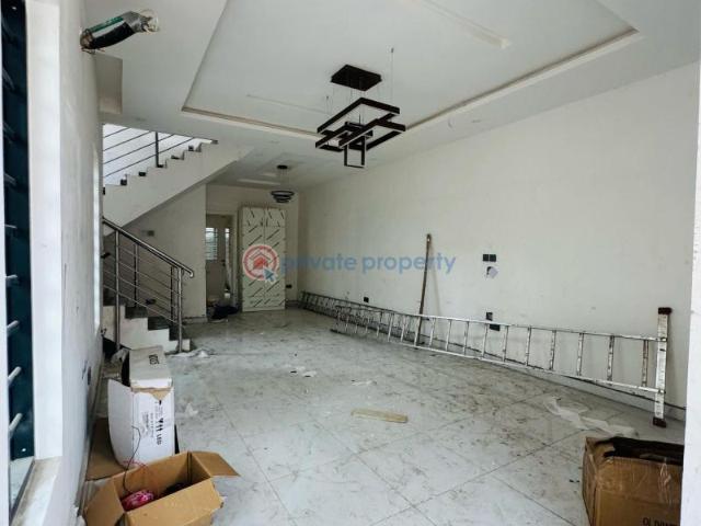 For sale: 4 bedroom Semi detached Duplex Ogudu GRA Ojota Lagos PID: 6PCNKD | Private Property Nigeria