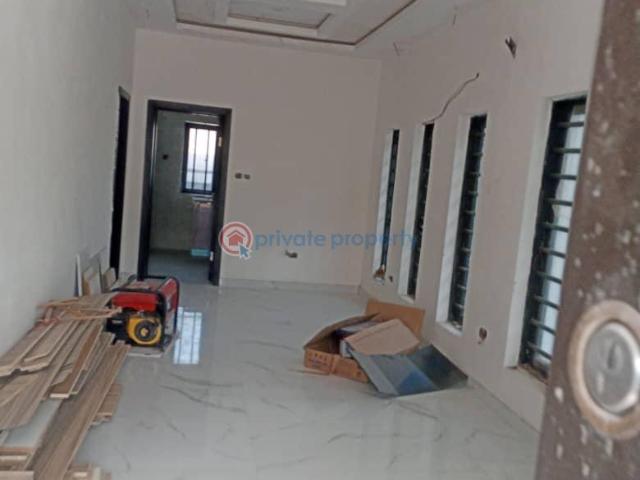 For sale: 4 bedroom Semi detached Duplex Magodo GRA Phase 1 Ojodu Lagos PID: 3PBQJY | Private Property Nigeria