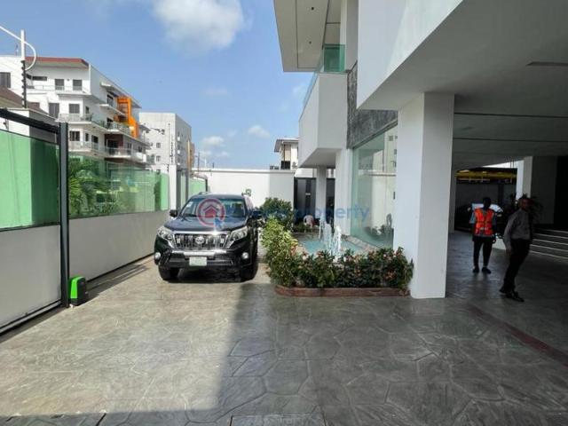 For sale: 4 bedroom Penthouse Ikoyi Lagos PID: 9PBNJG | Private Property Nigeria