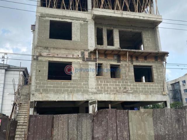 For sale: 4 bedroom Terrace Alagomeji Yaba Lagos PID: 5PADPW | Private Property Nigeria