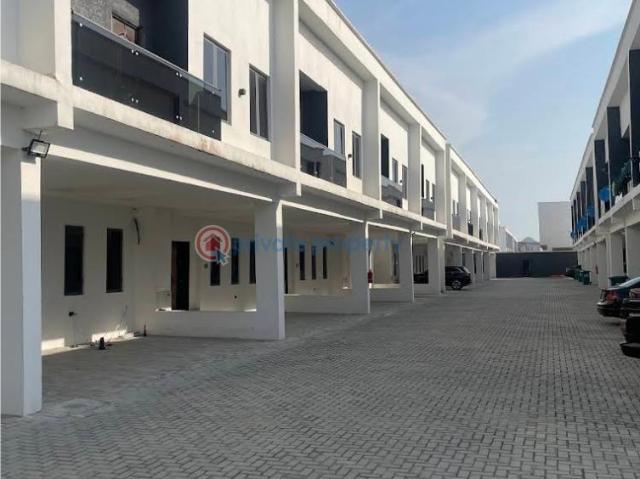 For sale: 4 bedroom Terrace Mobil Road, Ajah Emperor Terrace Ilaje Ajah Lagos PID: 4PCKHJ | Private Property Nigeria