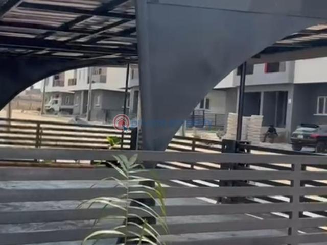 For sale: 4 bedroom Terrace Opposite Games Village Kukwuaba Abuja Phase 2 PID: 9PDFBX | Private Property Nigeria