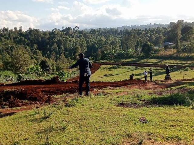 FOR SALE: 50 x 100 Gated and serviced Plots