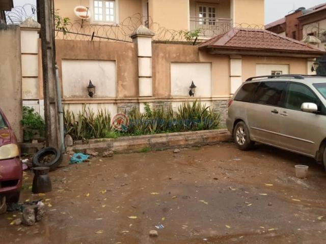 For sale: 5 bedroom Block Of Flats Egbeda Agege Lagos PID: 8PAEDJ | Private Property Nigeria