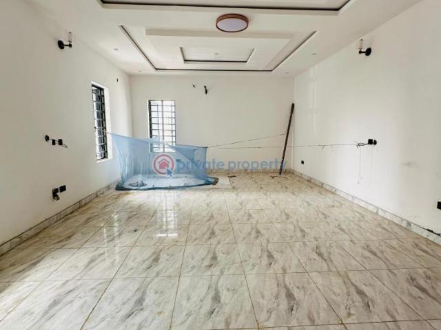 For sale: 5 bedroom Detached Duplex Magodo GRA Phase 2 Kosofe/Ikosi Lagos PID: 3PCWWS | Private Property Nigeria