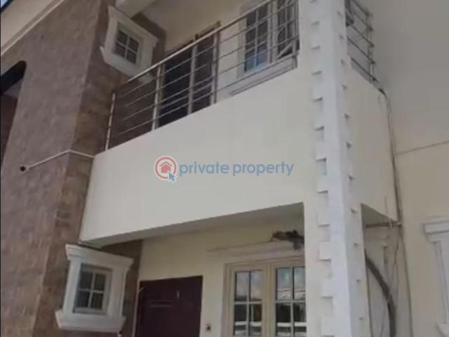 For sale: 5 bedroom Detached Duplex Badore Ajah Lagos PID: 7PCNAH | Private Property Nigeria