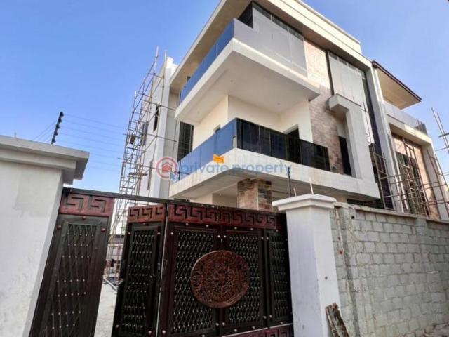For sale: 5 bedroom Detached Duplex Estate Guzape Abuja Phase 1 PID: 0PCHDG | Private Property Nigeria