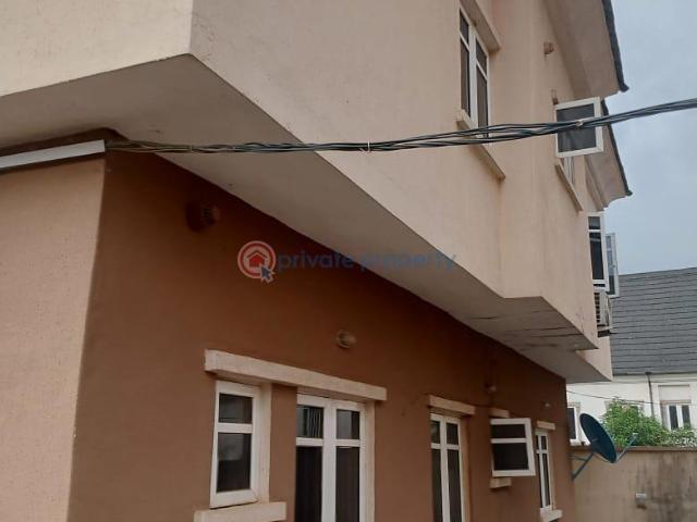 For sale: 5 bedroom Detached Duplex Iju obawole Ifako Ijaiye Lagos PID: 0PBQPW | Private Property Nigeria