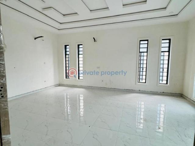 For sale: 5 bedroom Detached Duplex Ikeja Omole Phase 1 Ojodu Lagos PID: 8PCAZC | Private Property Nigeria