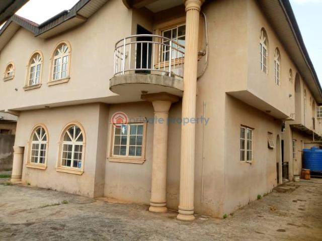 For sale: 5 bedroom Duplex Akute Yakoyo/Alagbole Ojodu Lagos PID: 4PBPLJ | Private Property Nigeria