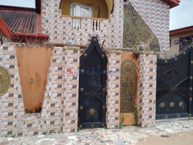 For sale: 5 bedroom Duplex Gemade, Gowon Estate Egbeda Egbe/Idimu Lagos PID: 5PBLXQ | Private Property Nigeria