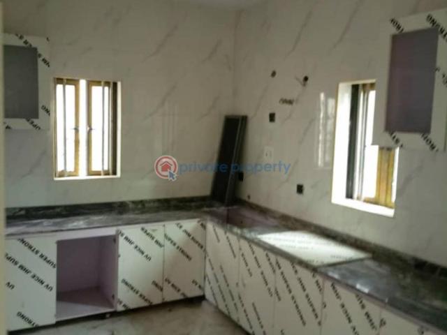For sale: 5 bedroom Duplex Golden Estate Amuwo Odofin Lagos PID: 3PBNXS | Private Property Nigeria