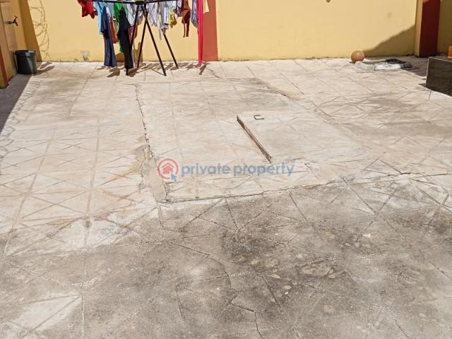 For sale: 5 bedroom House Amawbia Awka South Anambra PID: 0PDCHM | Private Property Nigeria