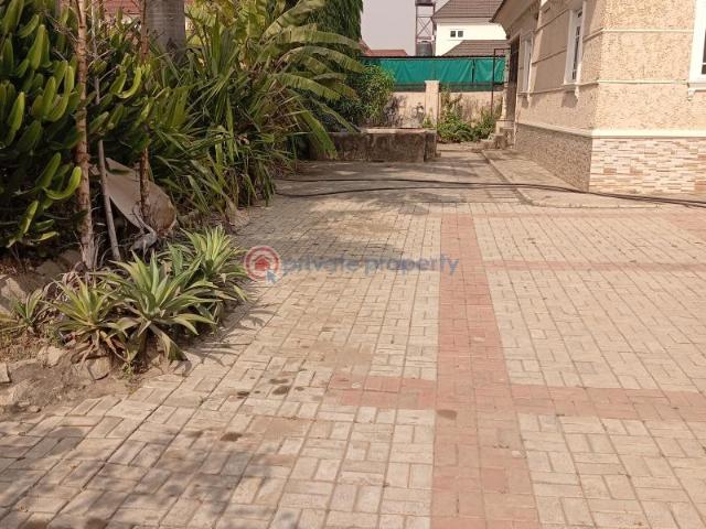 For sale: 5 bedroom Penthouse River Park Estate Lugbe Abuja Phase 4 PID: 9PCNWL | Private Property Nigeria
