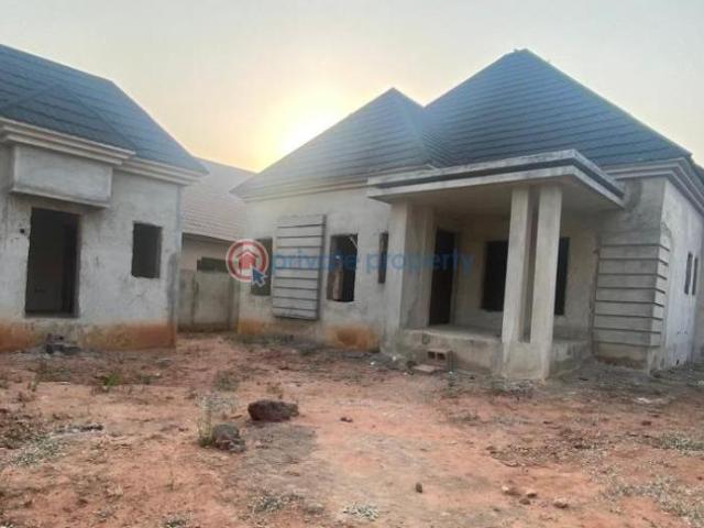 For sale: 6 bedroom Bungalow Behind Nta Asaba Delta PID: 3PCCBG | Private Property Nigeria