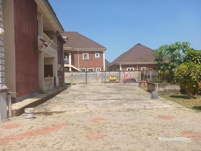For sale: 6 bedroom Detached Duplex Oba Ile Housing Estate Akure Ondo PID: 9PCDSB | Private Property Nigeria