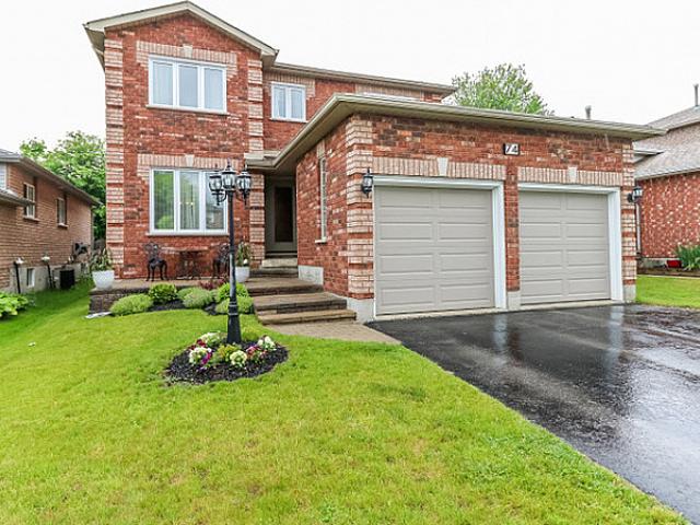 For Sale 74 Holly Meadow Rd, Barrie, On