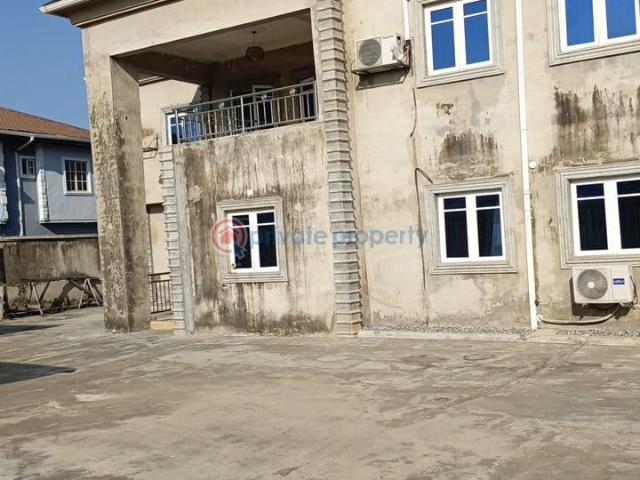 For sale: 9 bedroom Detached Duplex Council Idimu Egbe/Idimu Lagos PID: 5PBYHB | Private Property Nigeria