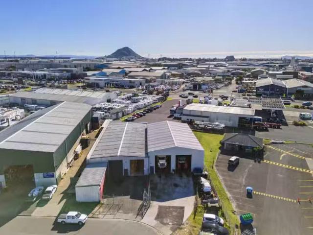 For sale 13 Harvard Way, Mount Maunganui