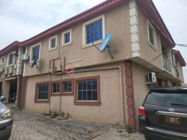 For sale: 10 bedroom Block Of Flats Isolo Lagos PID: 1PCDBW | Private Property Nigeria