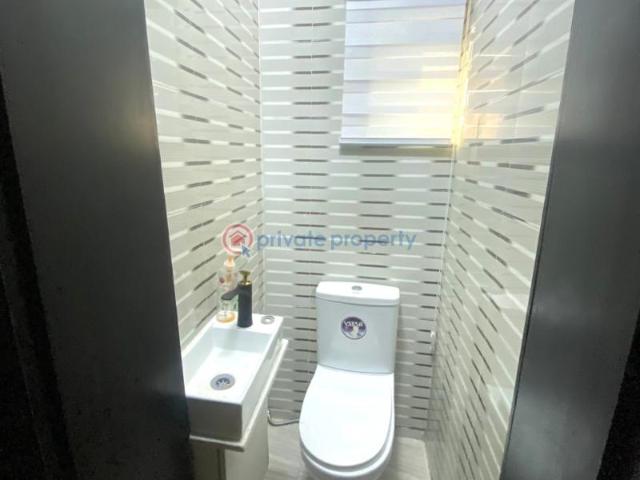 For sale: 1 bedroom Mini Flat Chevron Drive Lekki Lagos PID: 7PCMVL | Private Property Nigeria