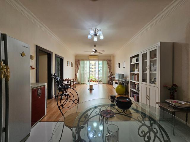 For Sale 1 Borneo Condominium Condominium 2R2B Jalan Sulaman