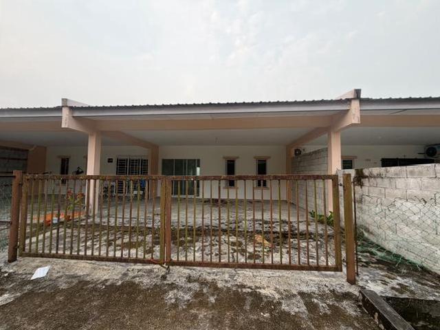 For Sale 1 Storey Intermediate TerraceBawang Height Kuching