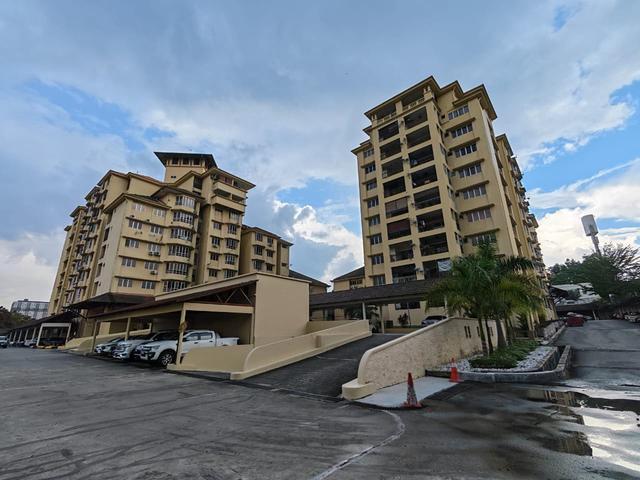 For Sale 1 unit apartment at Astana Putra Condo Sg Buloh Selangor
