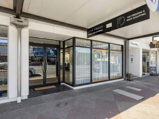 For sale 2/277 Maunganui Road, Mount Maunganui