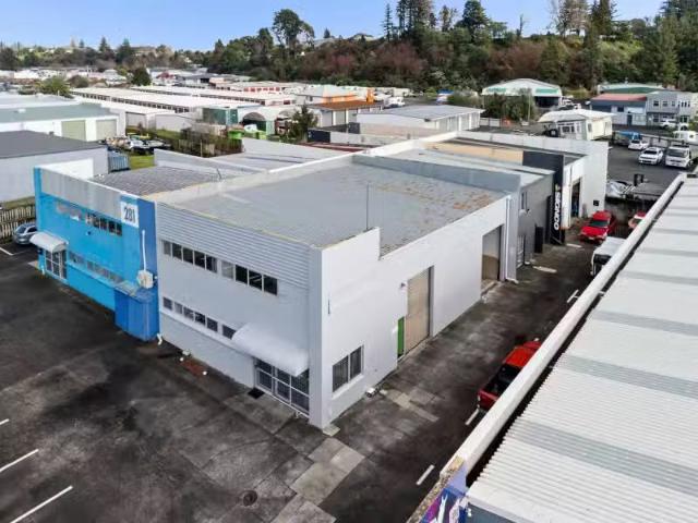 For sale 281E Fraser Street, Tauranga