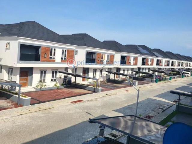 For sale: 2 bedroom Block Of Flats Abraham Adesanya Ajah Lagos PID: 8PAXBQ | Private Property Nigeria
