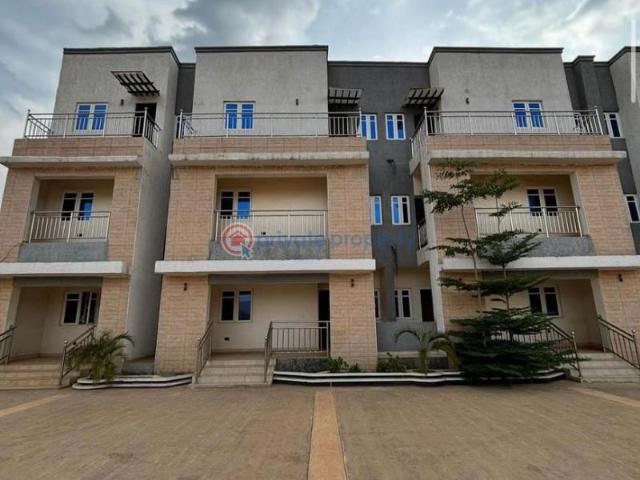 For sale: 2 bedroom Block Of Flats Gilmore Jahi Abuja Phase 2 PID: 6PCMTR | Private Property Nigeria