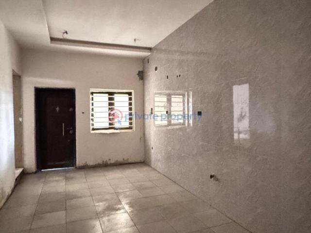 For sale: 2 bedroom Block Of Flats Gwarinpa Gwarimpa Abuja Phase 3 PID: 7PCHZN | Private Property Nigeria