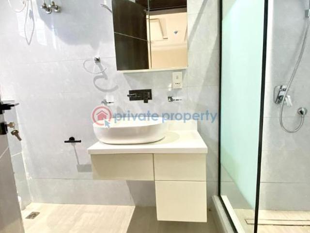 For sale: 2 bedroom Block Of Flats Ikoyi Lagos PID: 0PBQRZ | Private Property Nigeria