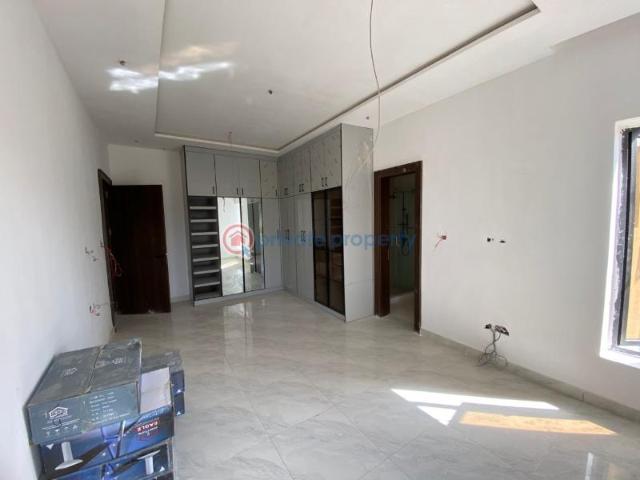 For sale: 2 bedroom Block Of Flats Jabi Abuja Phase 2 PID: 2PCGQV | Private Property Nigeria