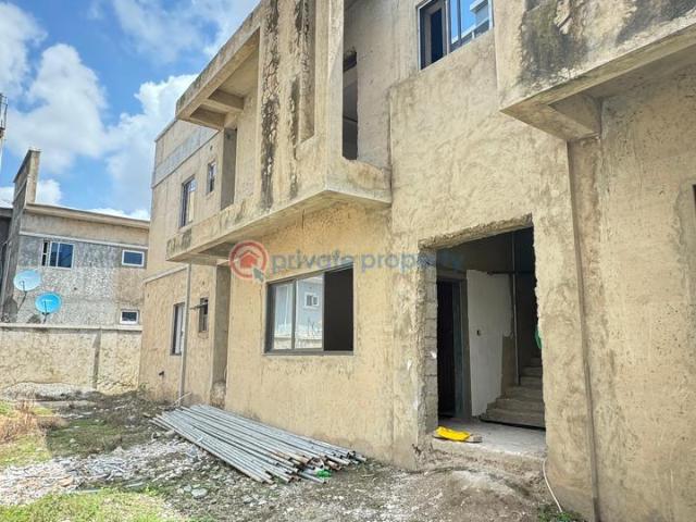 For sale: 2 bedroom Block Of Flats Lugbe Abuja Phase 4 PID: 7PBUCF | Private Property Nigeria
