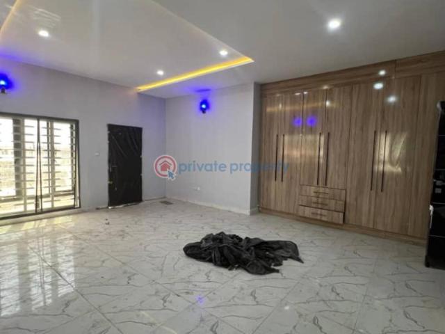 For sale: 2 bedroom Block Of Flats Mabuchi Abuja Phase 2 PID: 9PCGAC | Private Property Nigeria