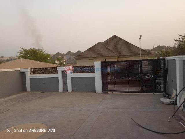 For sale: 2 bedroom Bungalow In An Estate Lokogoma Abuja Phase 2 PID: 9PCNZW | Private Property Nigeria